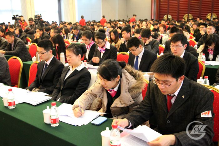 學(xué)習(xí)會議精神-700.jpg 學(xué)習(xí)會議精神-700.jpg